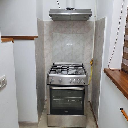 Târgu Jiu Kriss Apartment Luxury מראה חיצוני תמונה